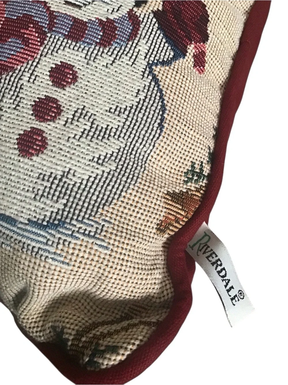 Riverdale Throw Pillow Christmas Holiday Beige Multicolor Tree Santa USA